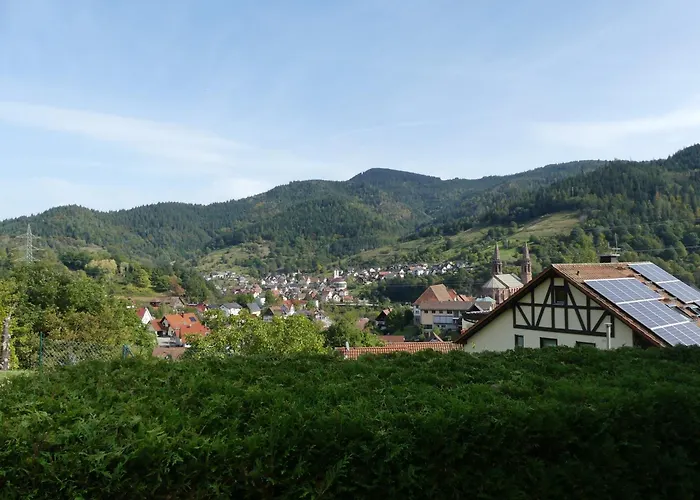 Ferienwohnungen Sonnenhalde Mit Schoener Aussicht