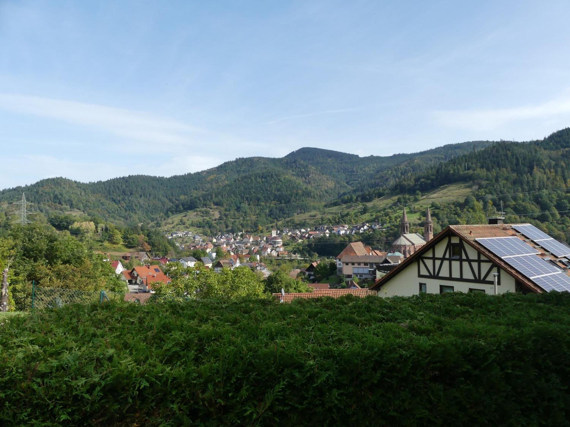 Apartment Sonnenhalde Mit Schoener Aussicht